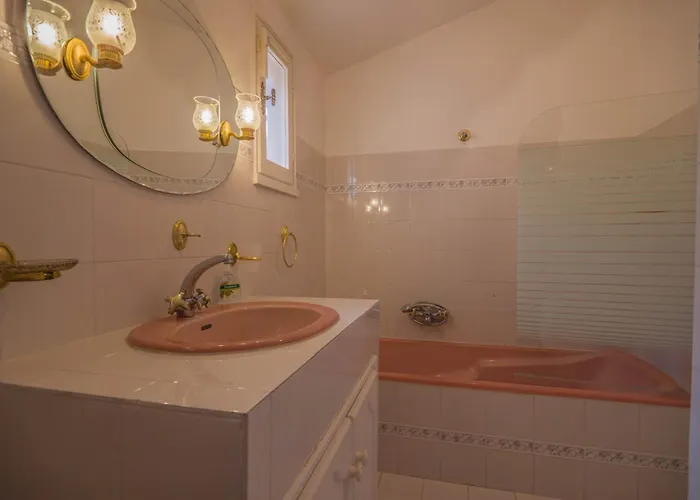 Bellevue Maxime Un Ecrin De Verdure Au Coeur Du Semaphore Piscine Xxl Tatil Evi *