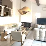 Bellevue Maxime Un Ecrin De Verdure Au Coeur Du Semaphore Piscine Xxl بيت للعطل *
