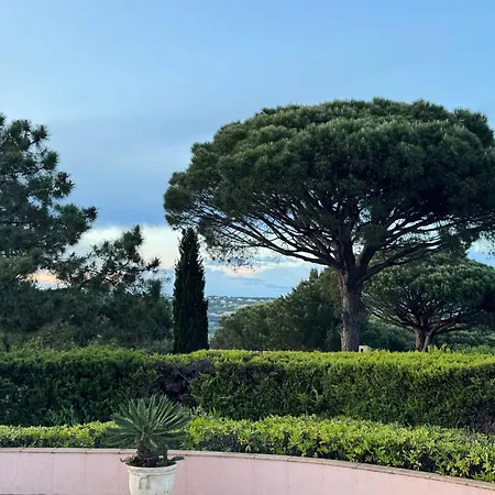 בית נופש Bellevue Maxime Un Ecrin De Verdure Au Coeur Du Semaphore Piscine Xxl סן-מקסים