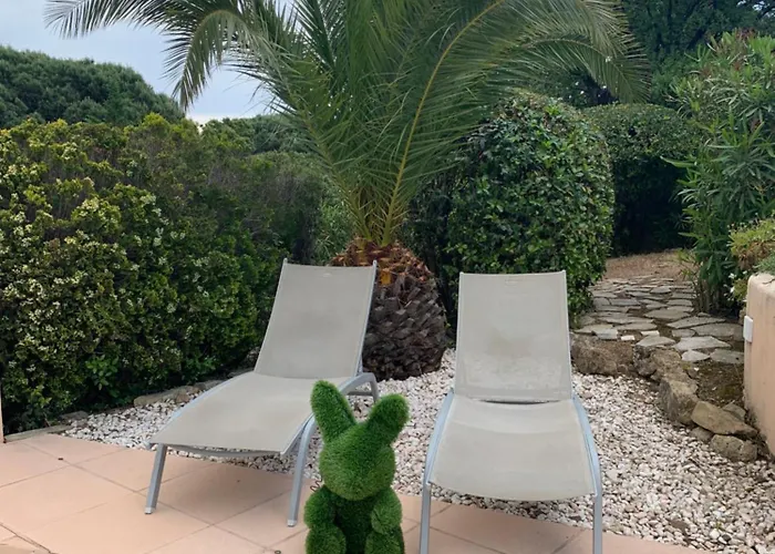 Bellevue Maxime Un Ecrin De Verdure Au Coeur Du Semaphore Piscine Xxl *