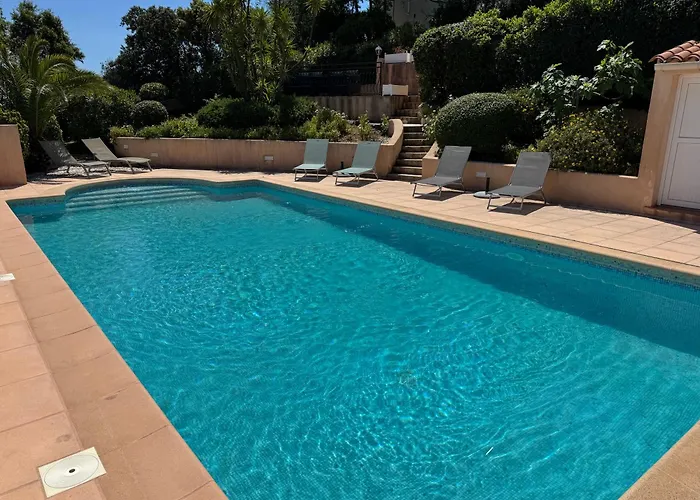 Bellevue Maxime Un Ecrin De Verdure Au Coeur Du Semaphore Piscine Xxl Casa de Férias *