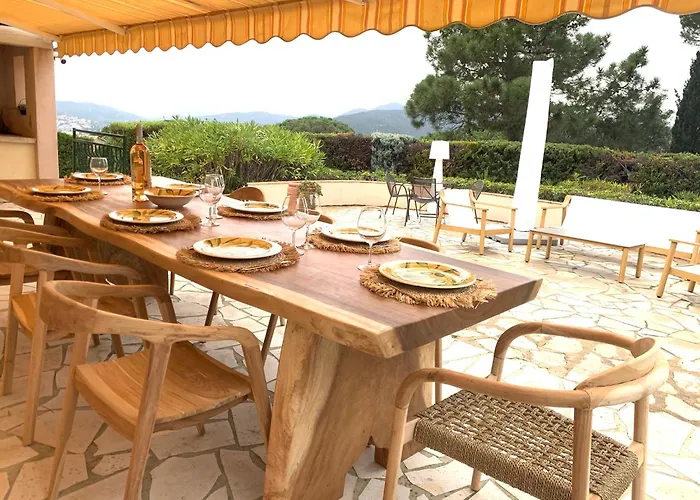 Bellevue Maxime Un Ecrin De Verdure Au Coeur Du Semaphore Piscine Xxl Ferienhaus