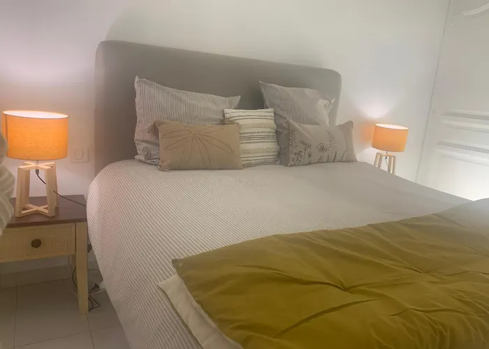 Bellevue Maxime Un Ecrin De Verdure Au Coeur Du Semaphore Piscine Xxl Ferienhaus